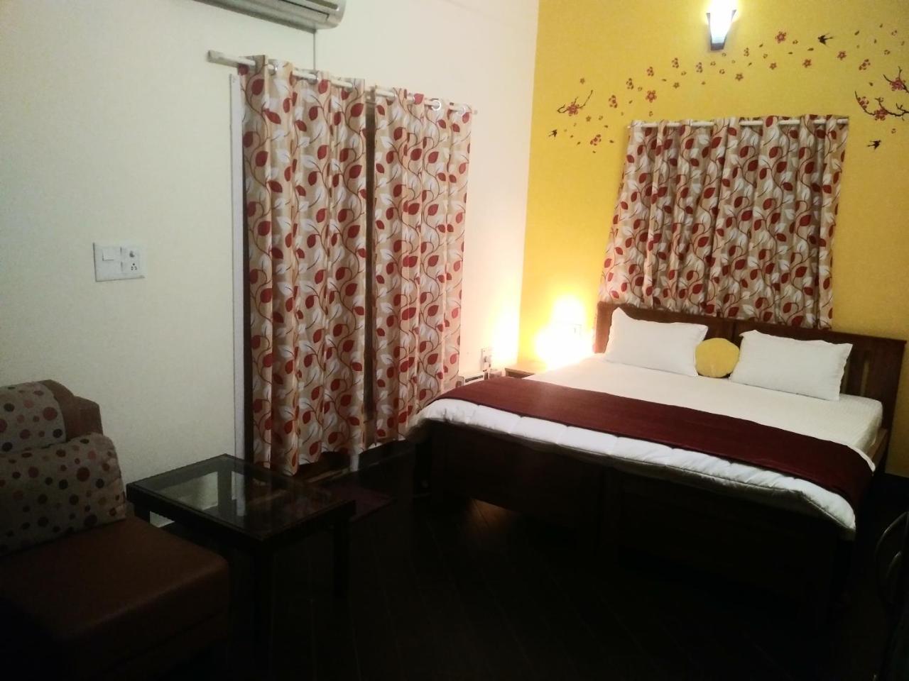 Royale Achaya Bed & Breakfast Chennai Ngoại thất bức ảnh